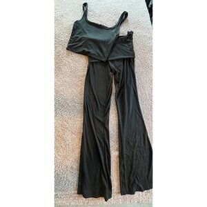 Scacto Black 2 Piece Lounge Set Crop Tank Top Flare Leggings Foldover Waist